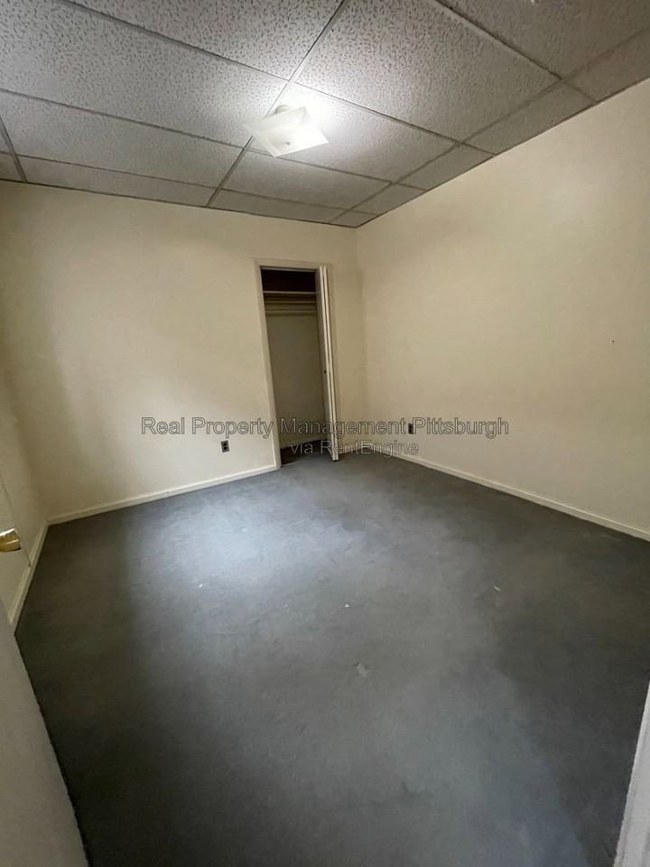 437 S Aiken Ave #2A - Photo 7 of 8