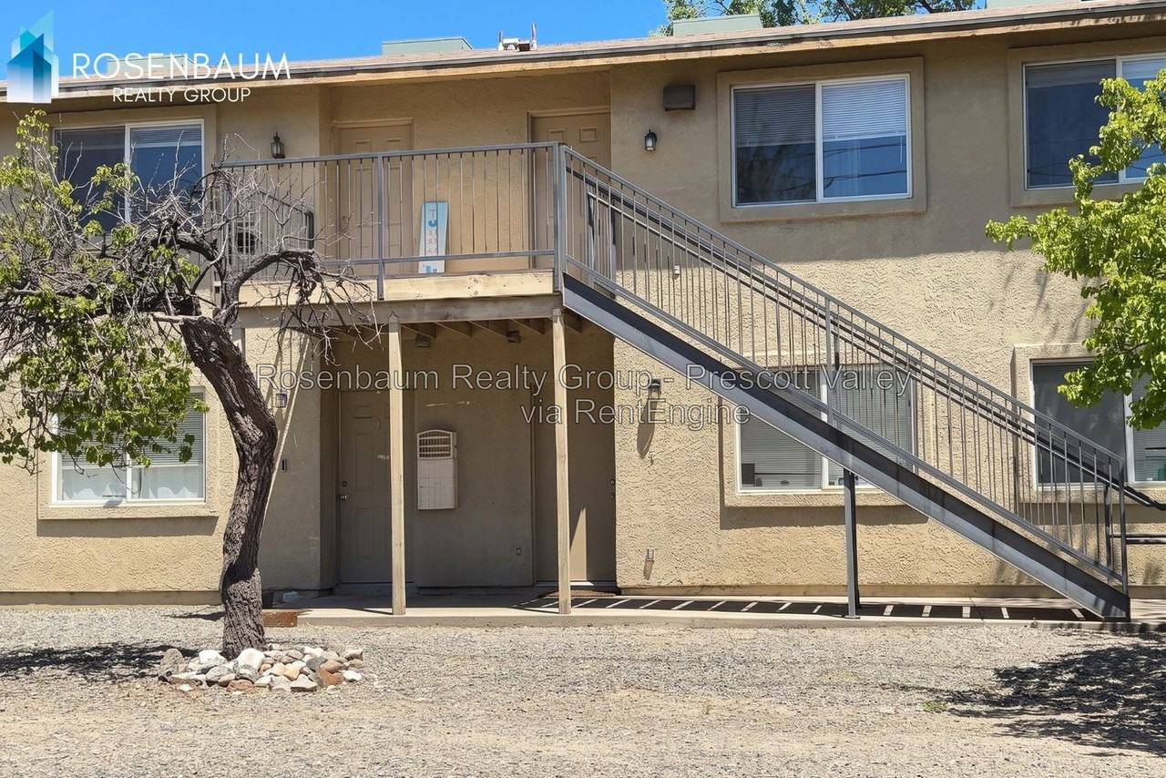 802 2nd St #22 - Photo 2 of 5