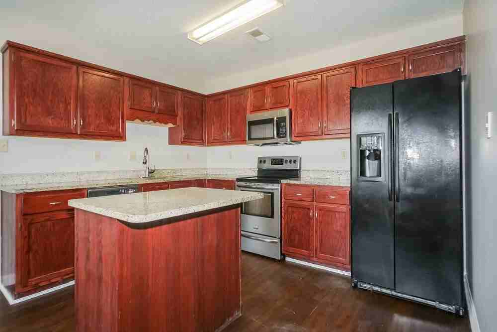 7456 Jennifer Dr - Photo 7 of 16