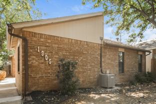 1905 Oakhurst Ave - Photo 1 of 1