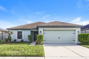 featured image of 920 Wynnmere Walk Ave