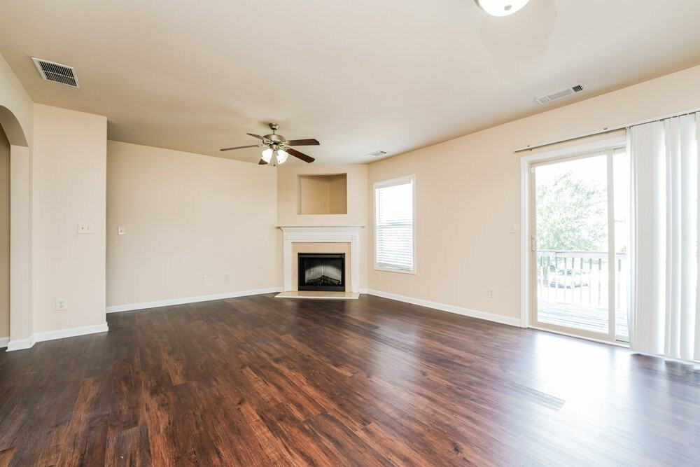 2279 Baywood Tree Ln - Photo 6 of 18