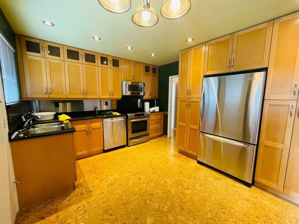 900 Cornell Avenue - Photo 2 of 26