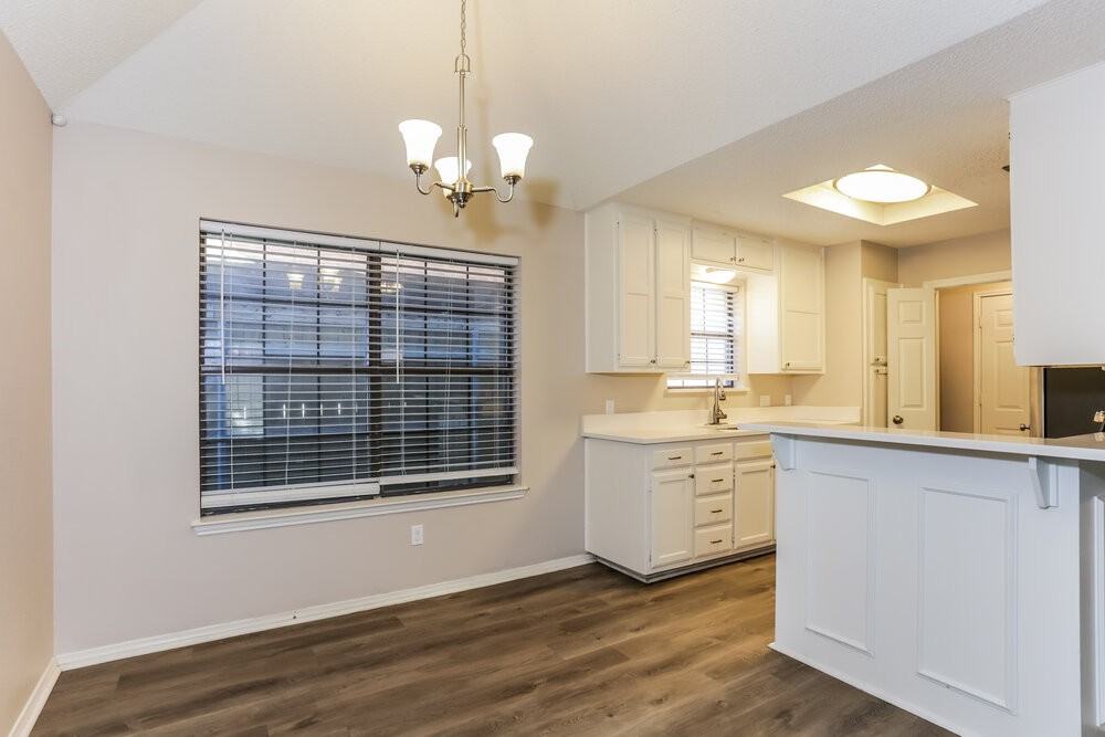6305 Woodcreek Trl - Photo 6 of 16