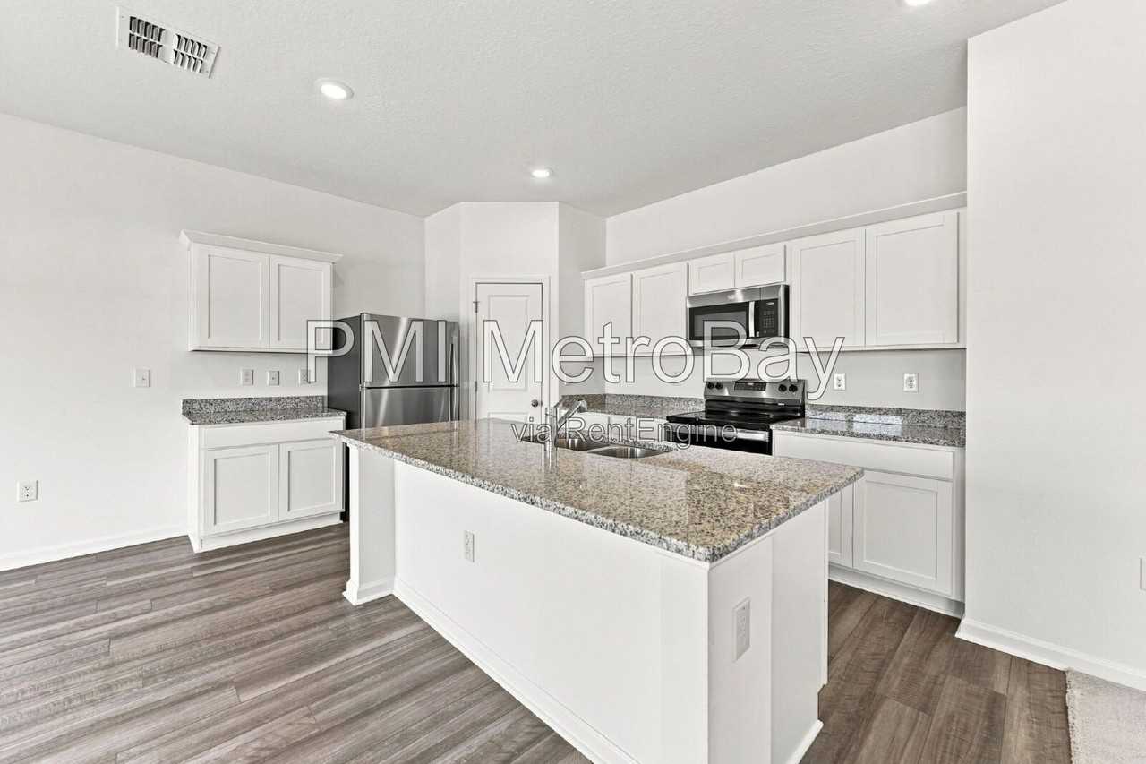 8373 Margo Ann St - Photo 2 of 50