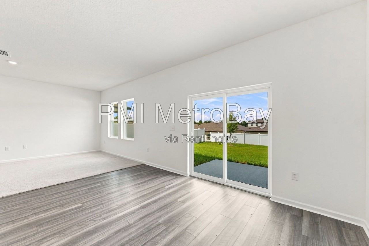 8373 Margo Ann St - Photo 3 of 50
