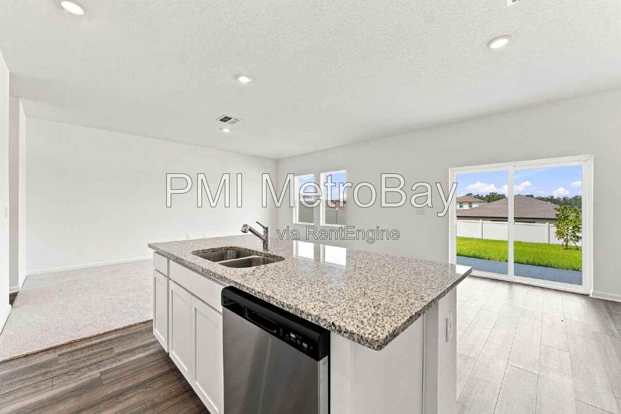 8373 Margo Ann St - Photo 5 of 50