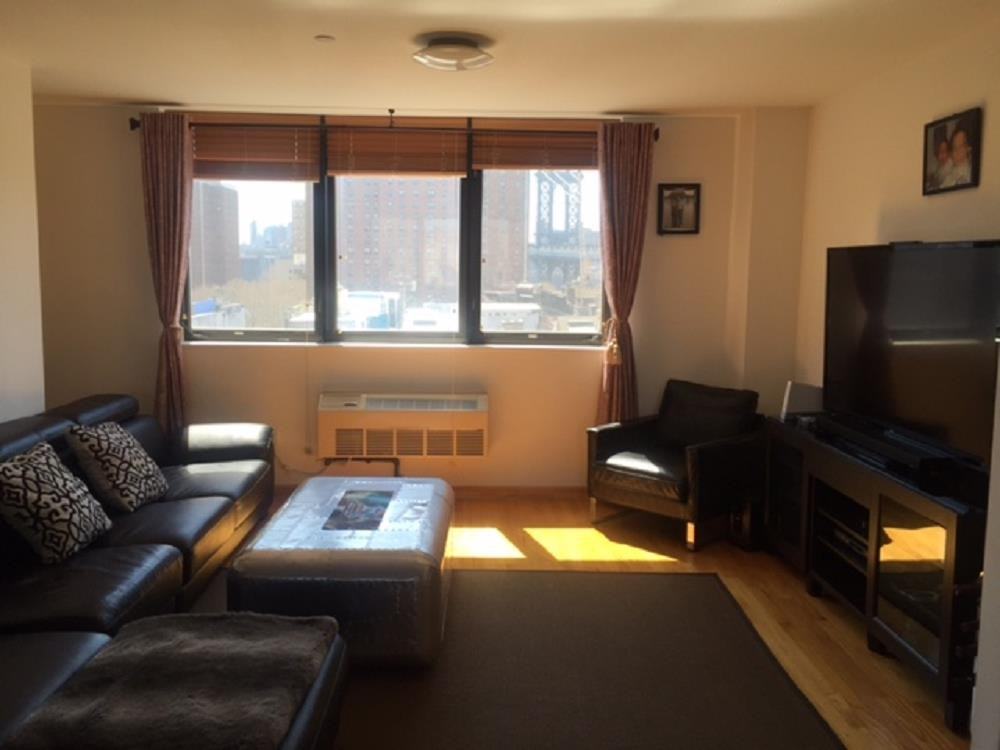 136 E Broadway - Photo 3 of 6