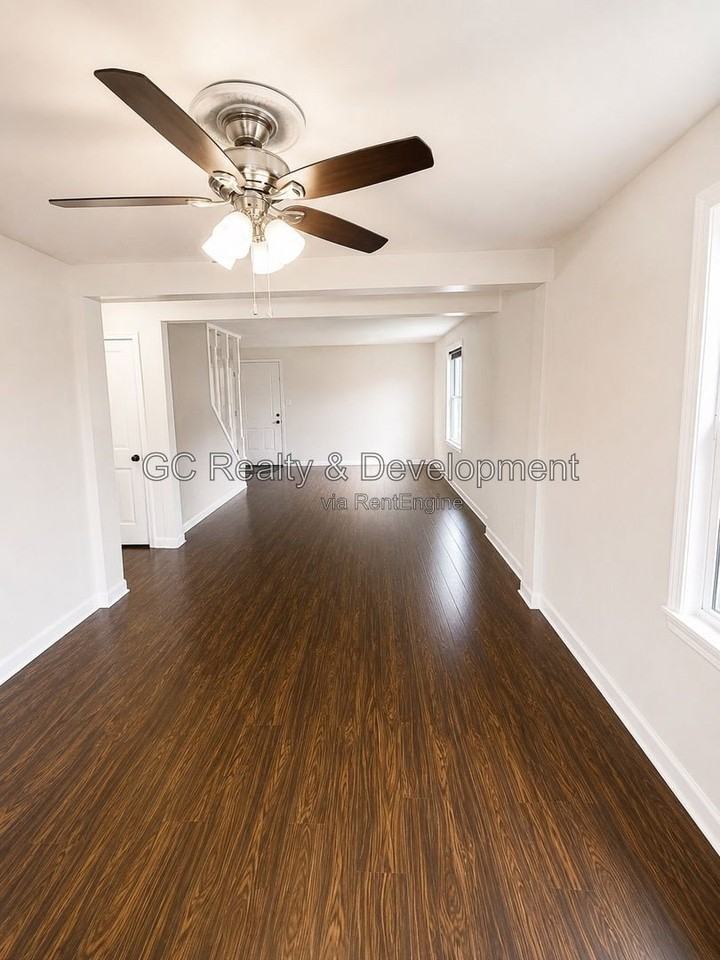 707 Newcastle Ave - Photo 3 of 17