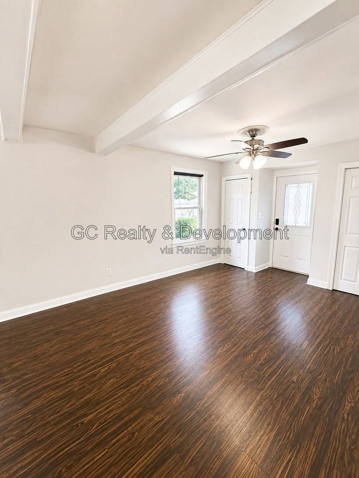 707 Newcastle Ave - Photo 5 of 17
