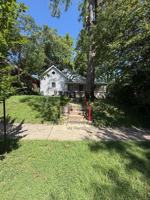 featured image of 315 E 11th St