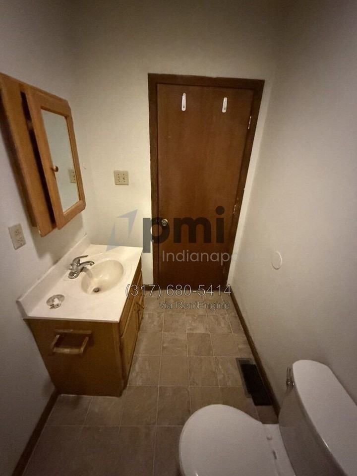 315 E 11th St - Photo 6 of 41