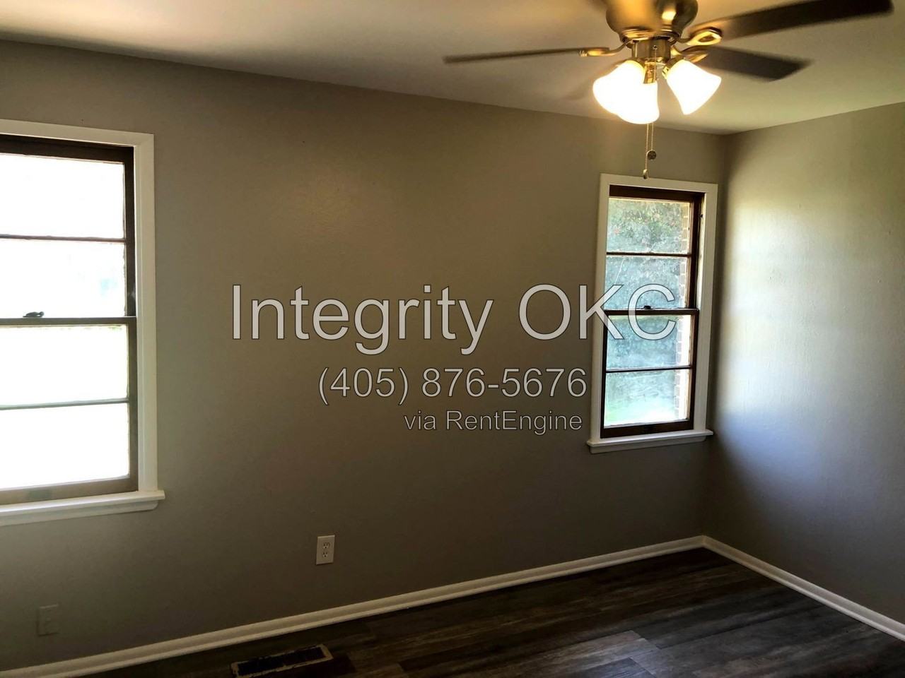 2548 Sw 48th St - Photo 2 of 23