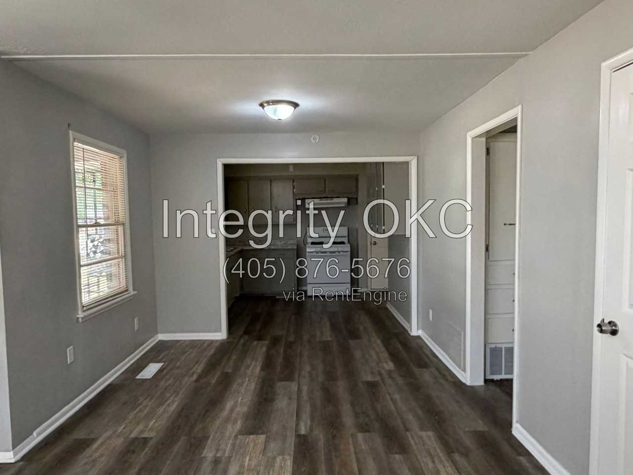 2548 Sw 48th St - Photo 6 of 23
