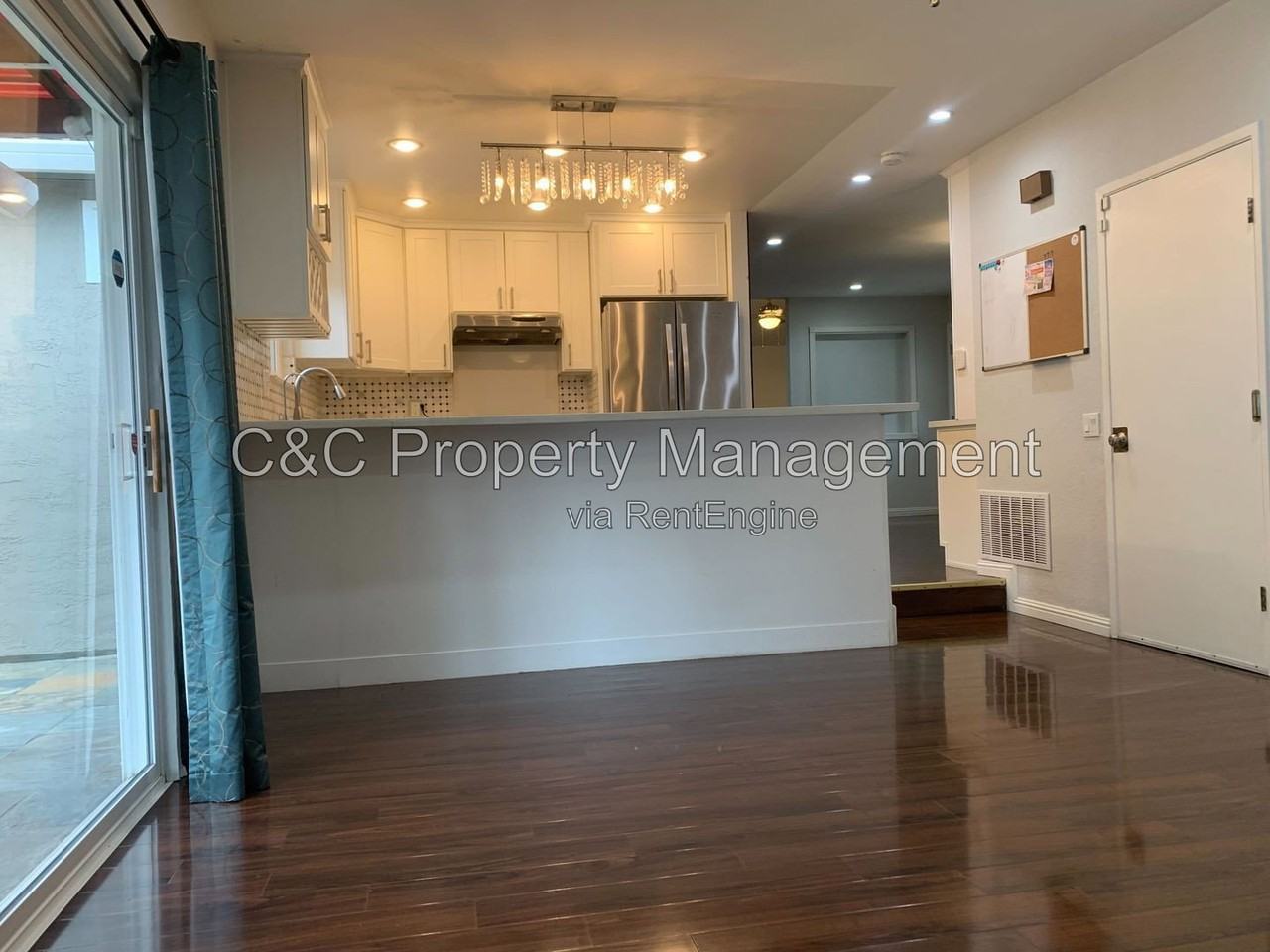 3836 Glengarry Dr - Photo 4 of 25