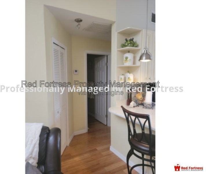15076 Parkside Dr #6 - Photo 3 of 12