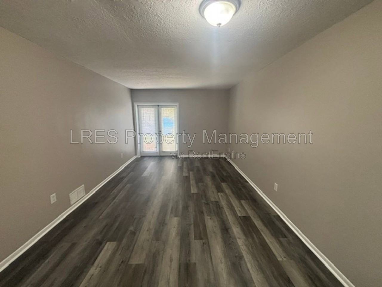 1605 Terrace Dr - Photo 7 of 24