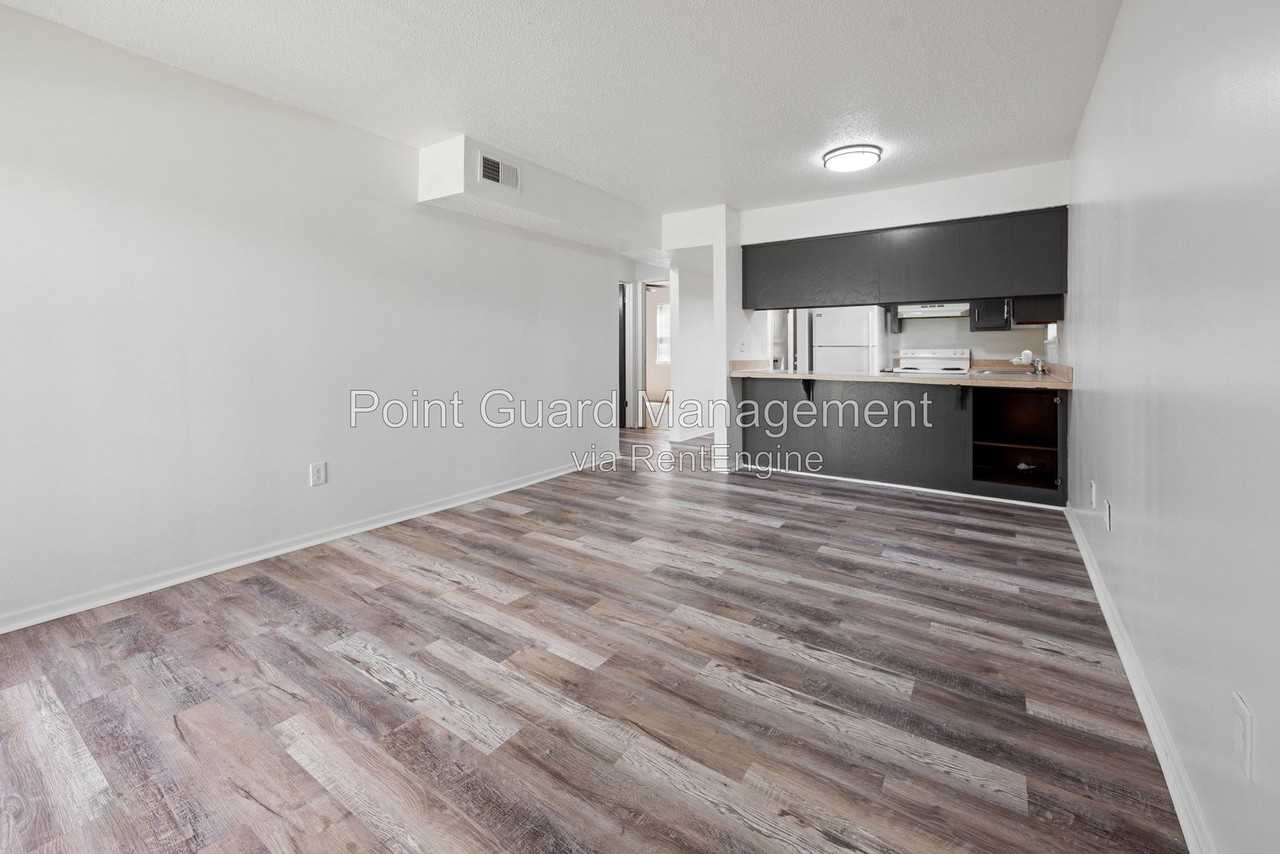7103 N Chas Dr #G - Photo 6 of 25