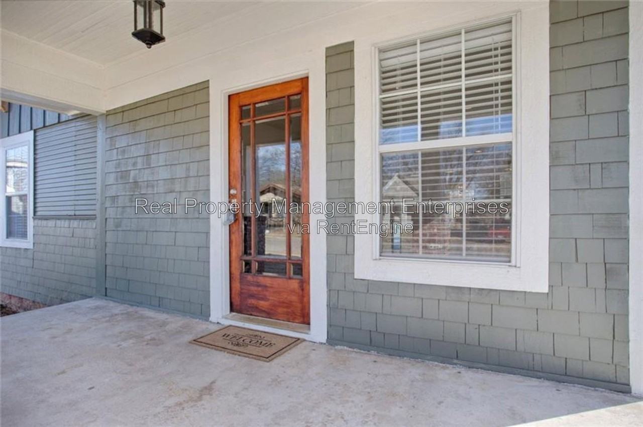 1630 Nw 15th St - Photo 2 of 26