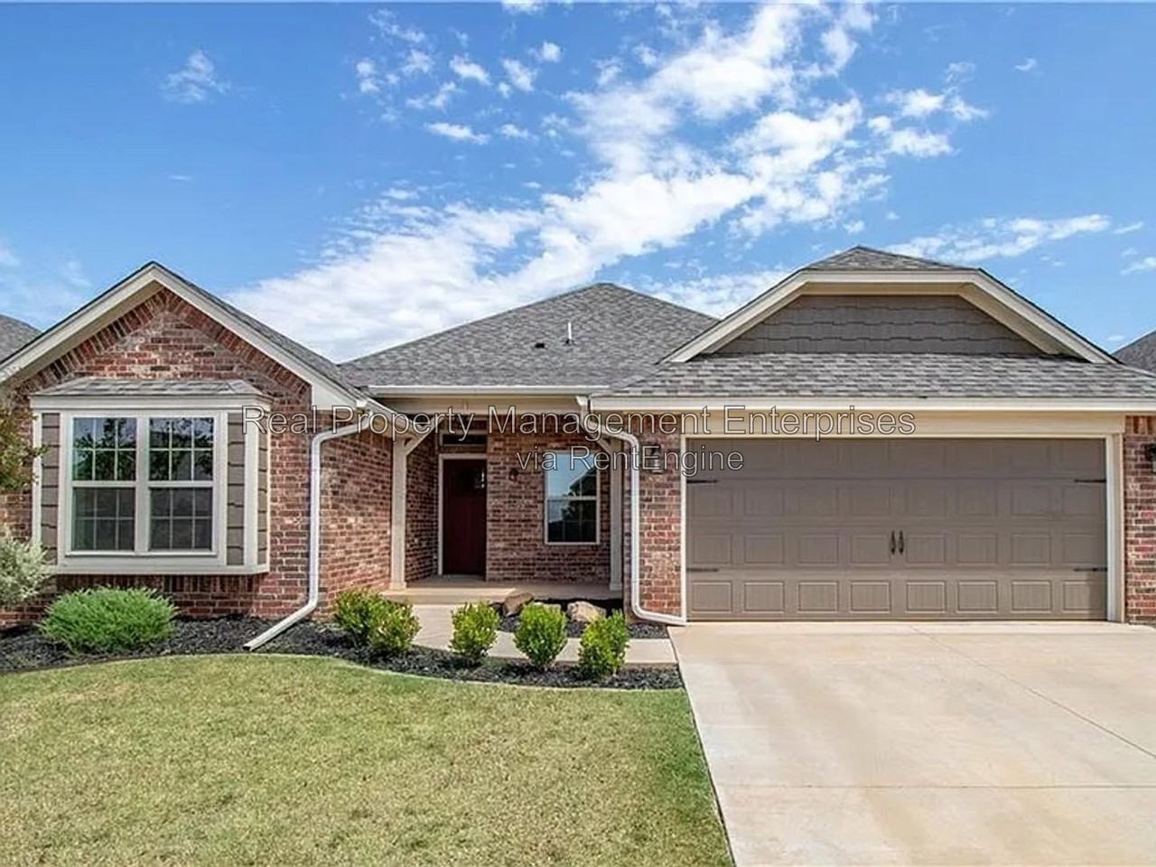 18508 Maidstone Ln - Photo 2 of 25