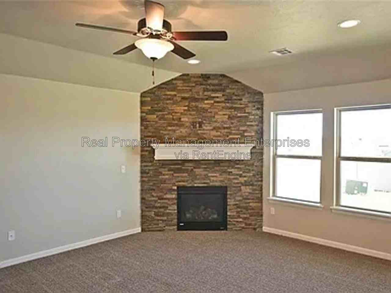 18508 Maidstone Ln - Photo 7 of 25