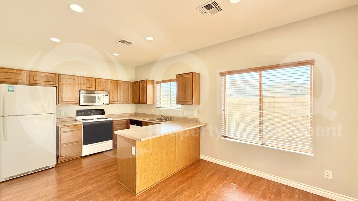 5173 W Shaw Butte Dr - Photo 5 of 20