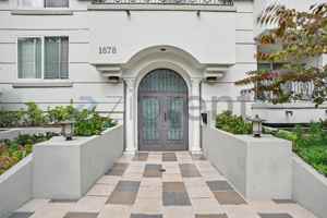 featured image of 1878 Greenfield Ave #204