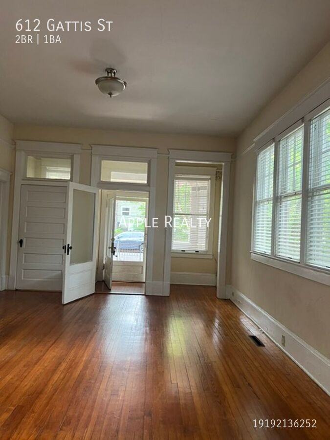 612 Gattis St - Photo 2 of 17