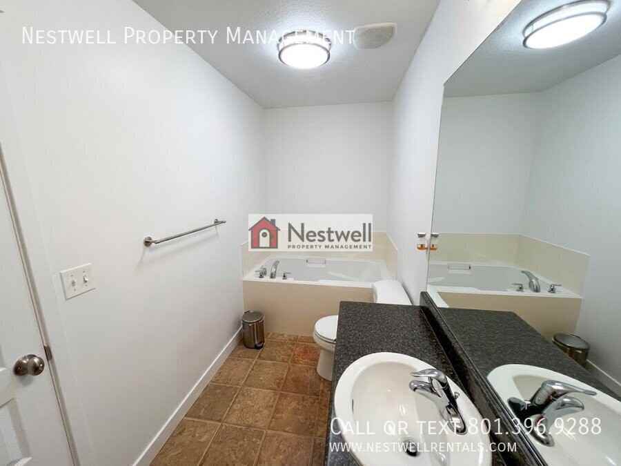 5434 W Fairgrove Ln - Photo 6 of 16
