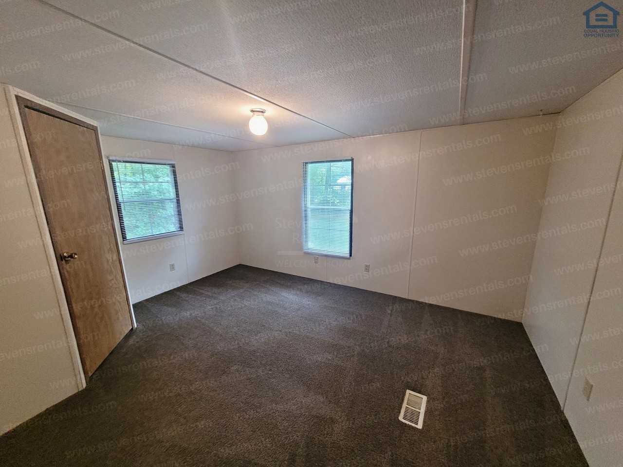 2205 Elmore Town Rd - Photo 7 of 15