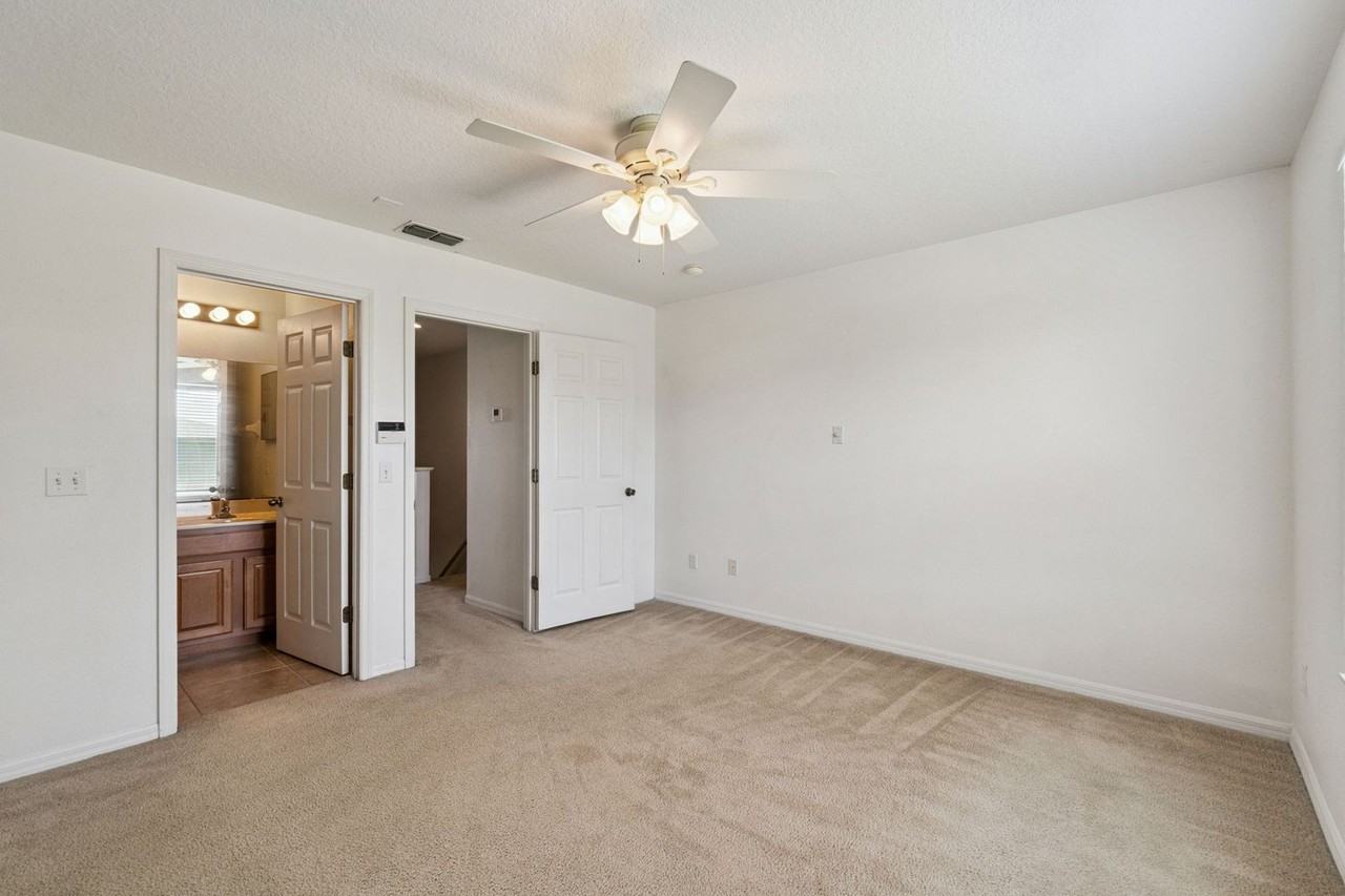 12648 Somerset Oaks St - Photo 6 of 12