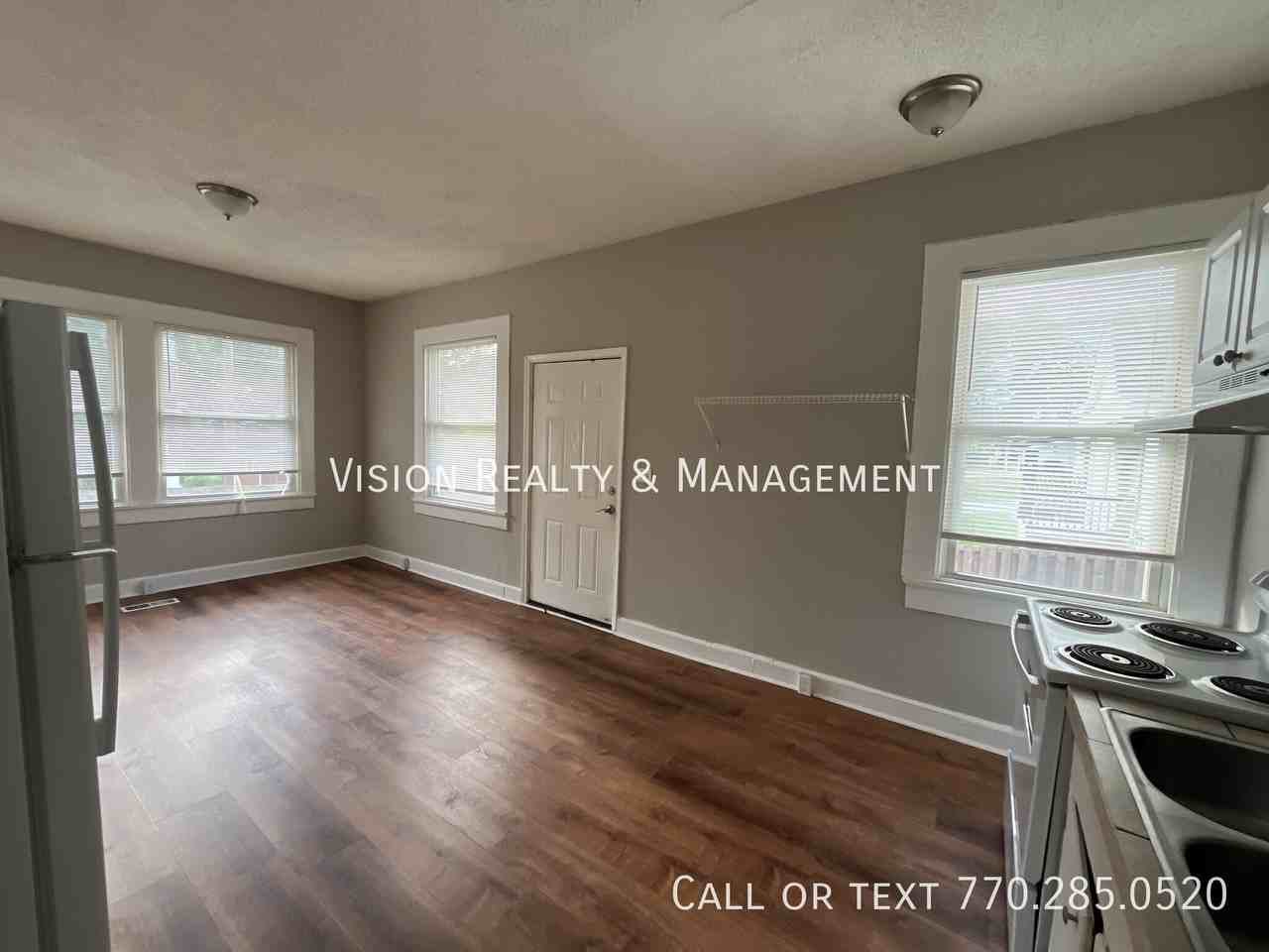 214 Hamilton Ave #F - Photo 4 of 22