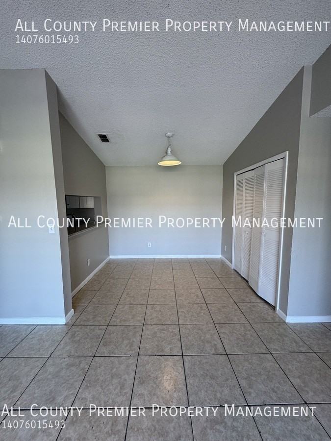 5231 Via Hacienda Cir #218 - Photo 4 of 9