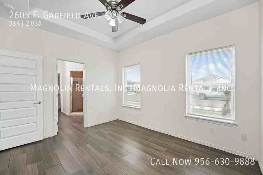 2605 E Garfield Ave #2 - Photo 7 of 15
