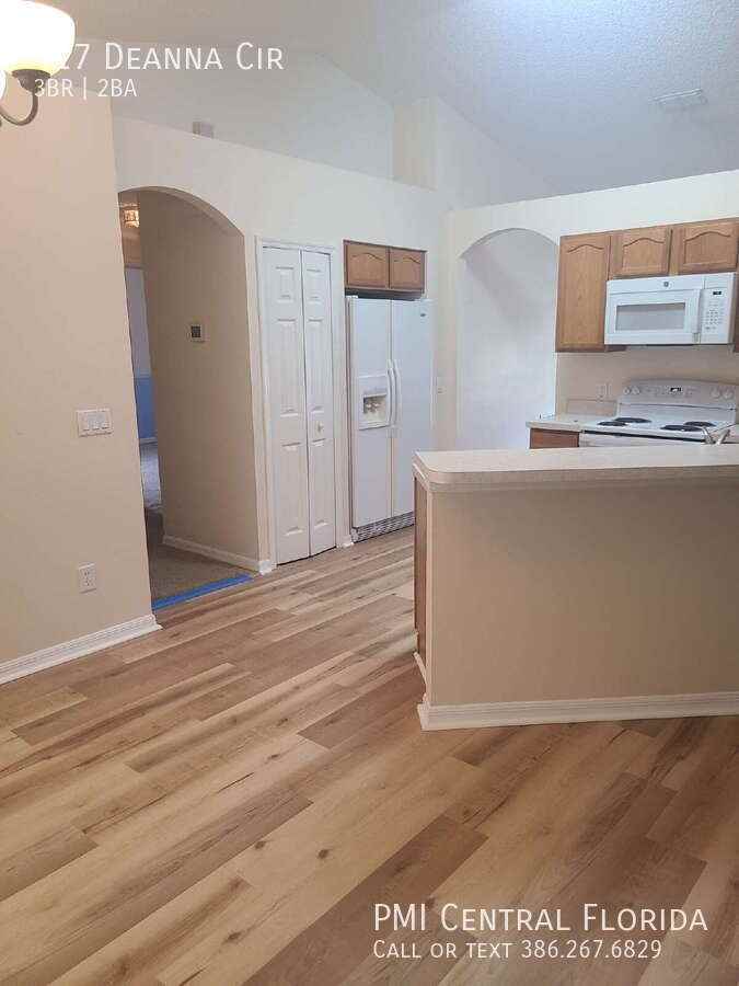 417 Deanna Cir - Photo 7 of 33