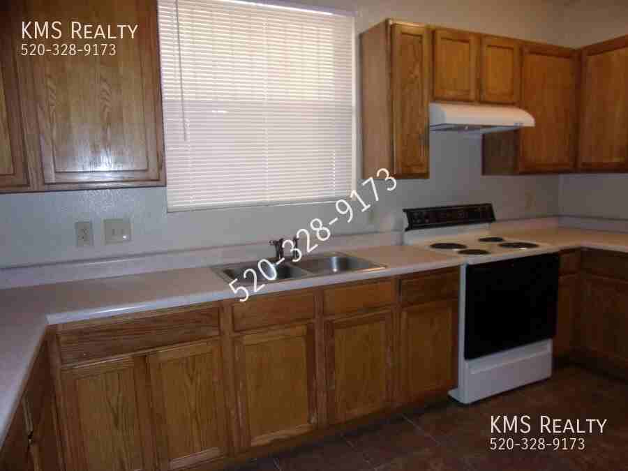 2879N N Tolman Dr - Photo 6 of 25