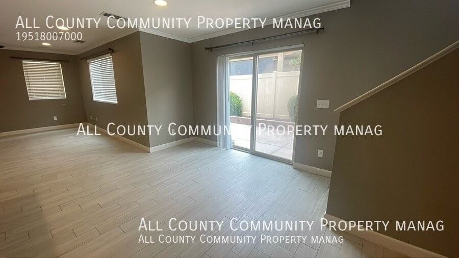 34155 Shasta Dr - Photo 4 of 33