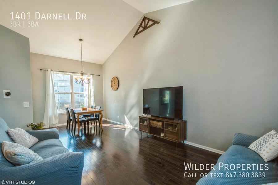 1401 Darnell Dr - Photo 2 of 10
