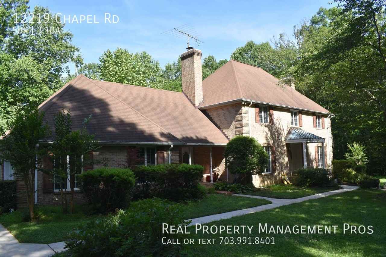12219 Chapel Rd - Photo 2 of 50