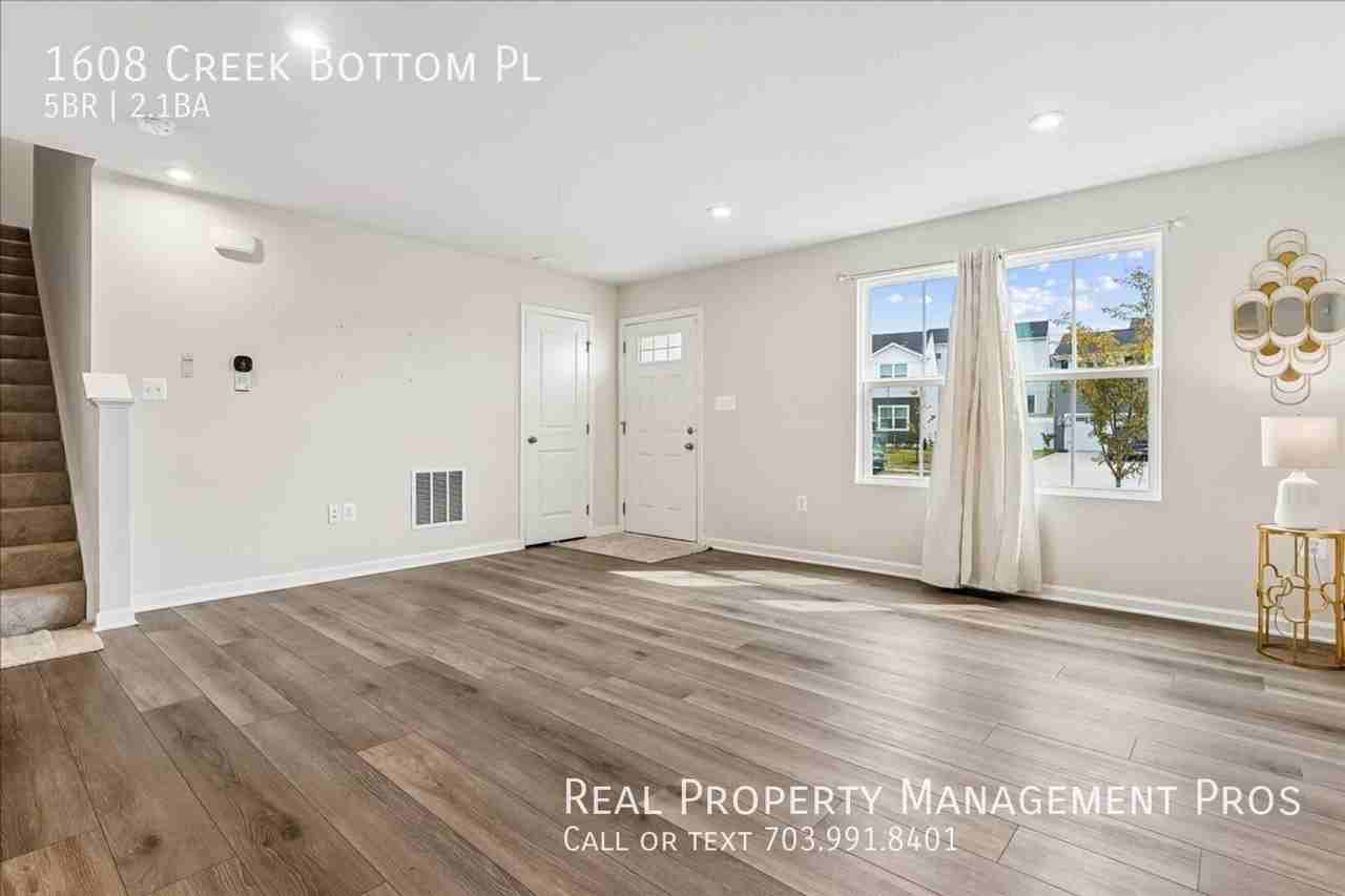 1608 Creek Bottom Pl - Photo 2 of 50