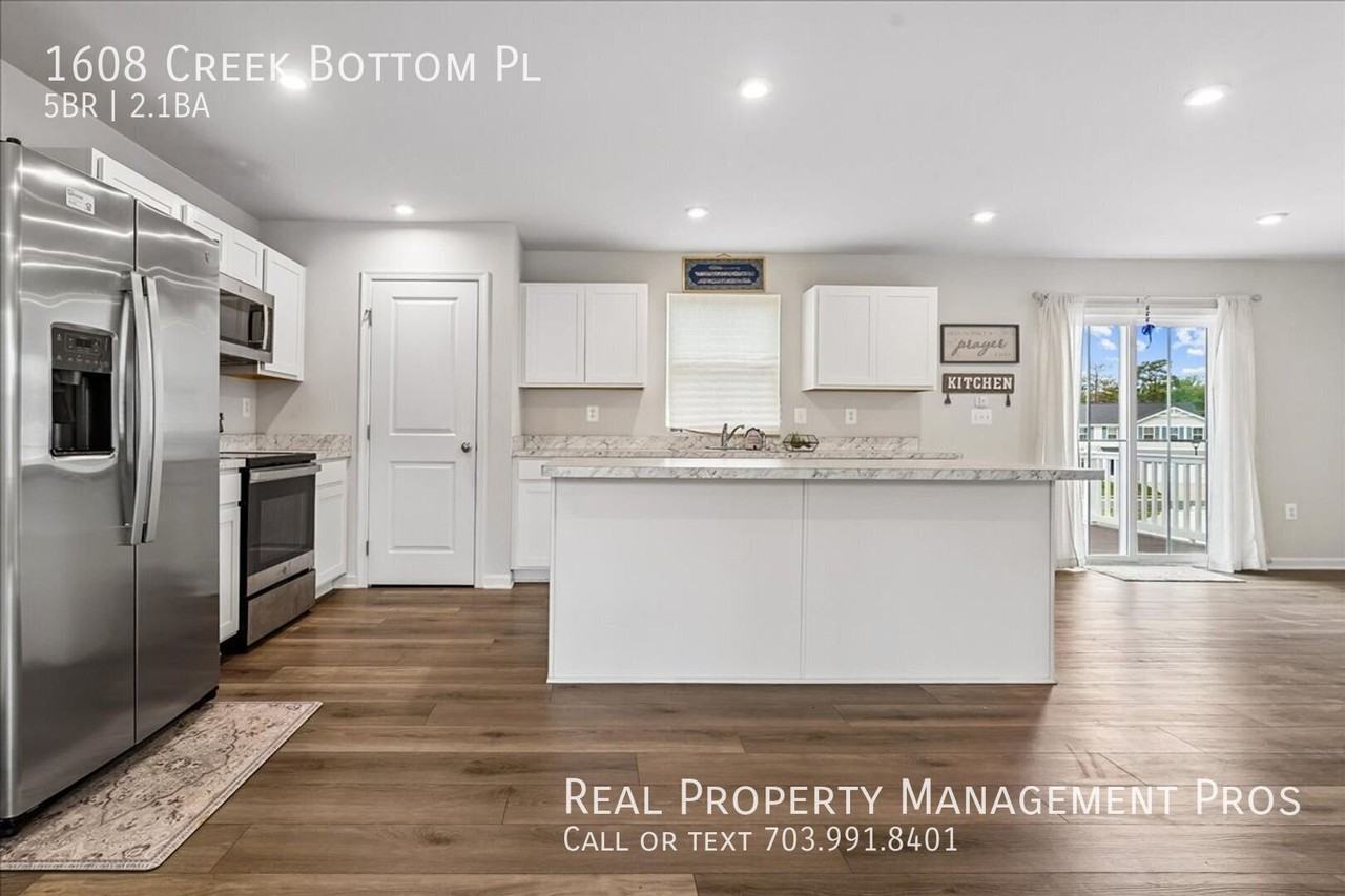 1608 Creek Bottom Pl - Photo 7 of 50