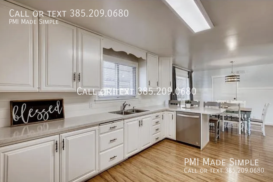 1089 E 640 S - Photo 2 of 3