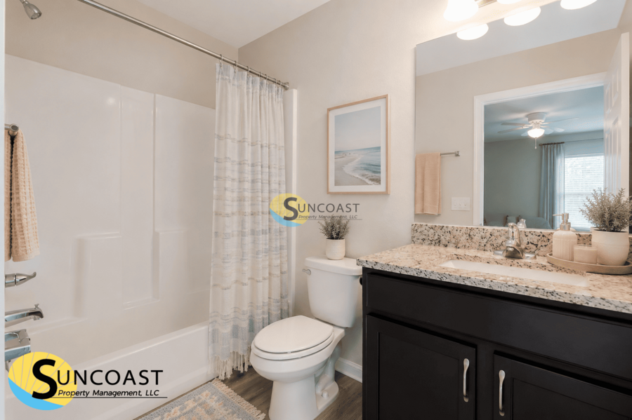 2519 Ne 48th Ct - Photo 5 of 9