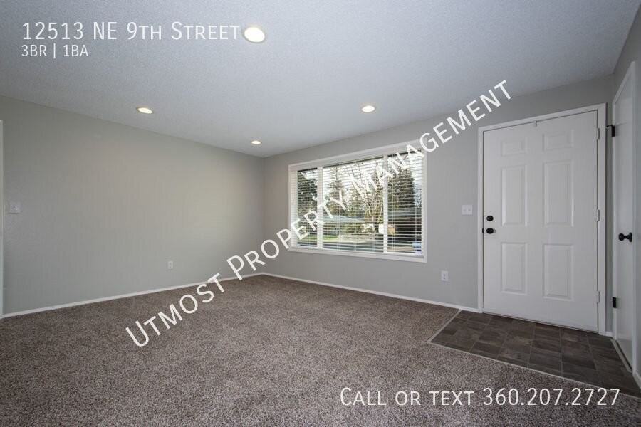12513 Ne 9th St - Photo 5 of 13