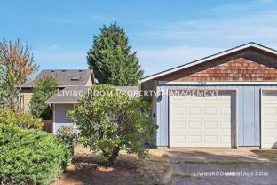 2114 Se 92nd Ave - Photo 1 of 1