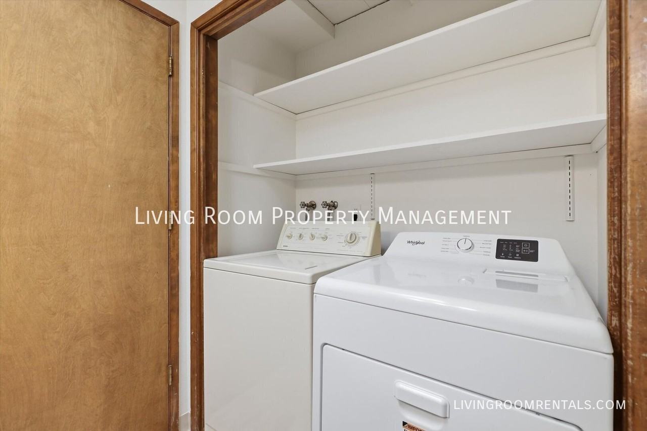 2114 Se 92nd Ave - Photo 6 of 19