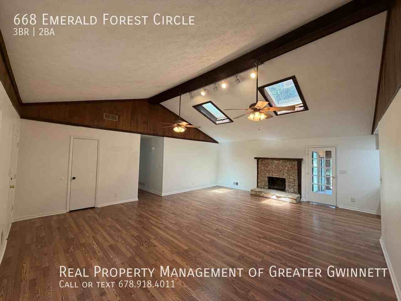 668 Emerald Forest Cir - Photo 4 of 13