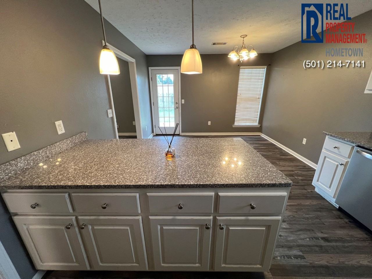 2845 York Ln - Photo 7 of 21