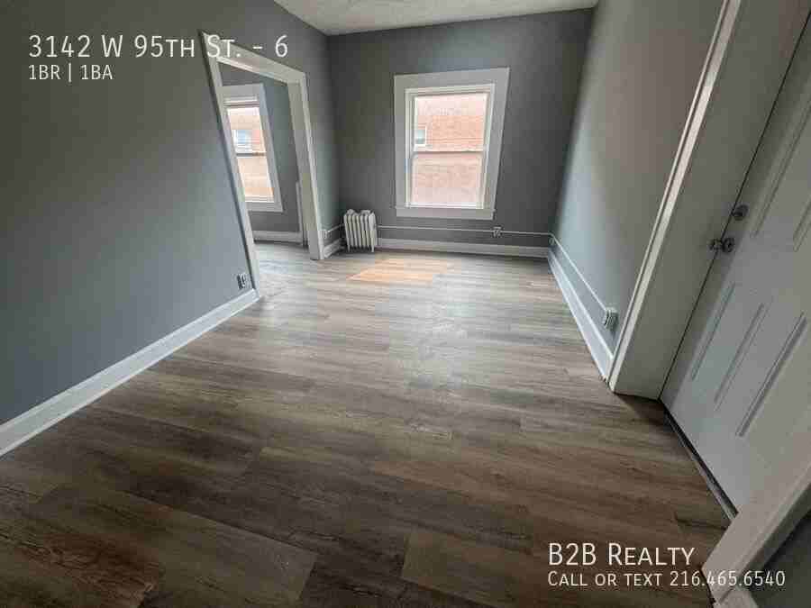 3142 W 95th St #6