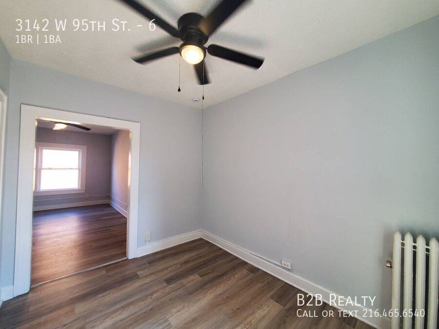 3142 W 95th St #6 - Photo 6 of 19
